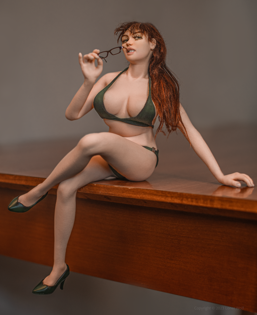 Desk_Top_Doll_002.png.png