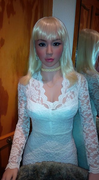Athena in white lace dress