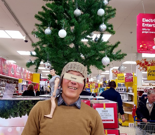 Merry Christmas from Tom & Lover . Photo taken by supermarket assistant.jpg