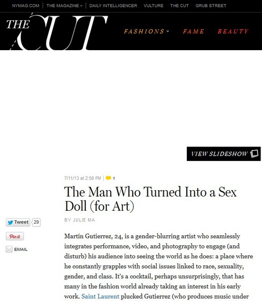 2013-07-11 The man who turned into a sex doll for art.jpg